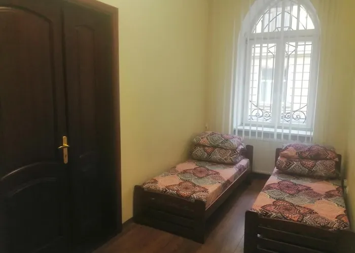Подобова Оренда Ліжок Та Кімнат В Квартирі