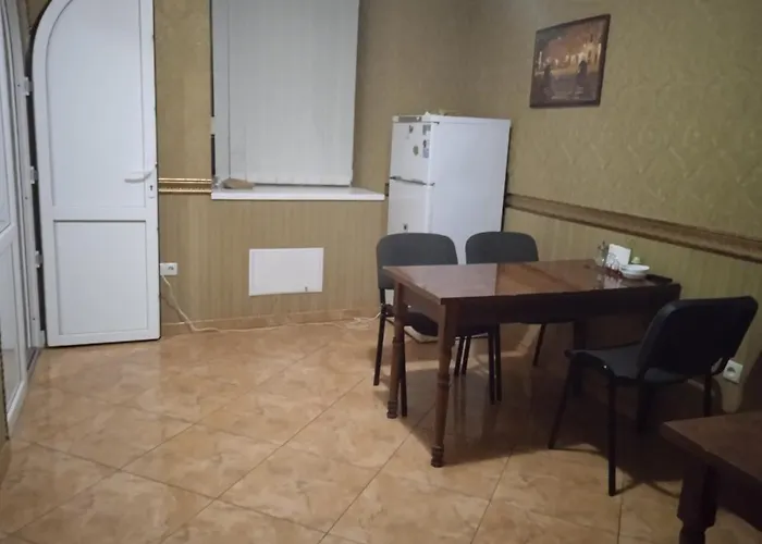 Подобова Оренда Ліжок Та Кімнат В Квартирі