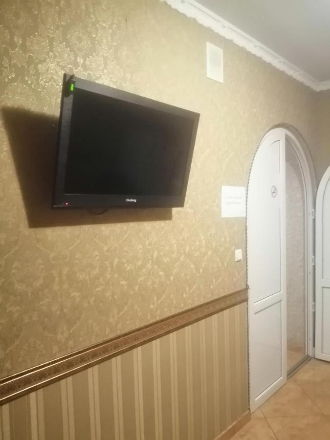 подобова оренда ліжок та кімнат в квартирі Львів